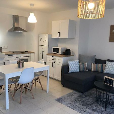 Coccon 1 By Dream Apartments เซร์ริส ภายนอก รูปภาพ
